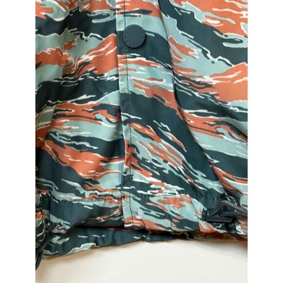Fabletics Unisex Size Medium Green Tiger Camo The Only Coaches Jacket - Picture 8 of 13